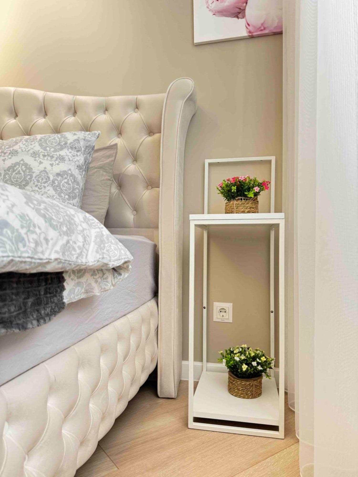 Rentnow Modern Business Apartment With 3 Bedrooms In Centre Кишинёв Экстерьер фото