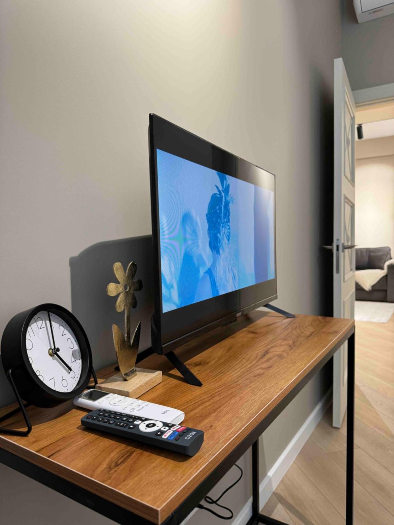 Rentnow Modern Business Apartment With 3 Bedrooms In Centre Кишинёв Экстерьер фото